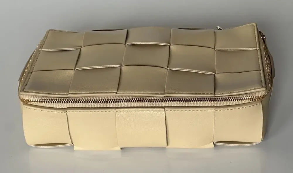 NWT $1250 Bottega Veneta Intrecciato Leather Travel Case Multitan 680212